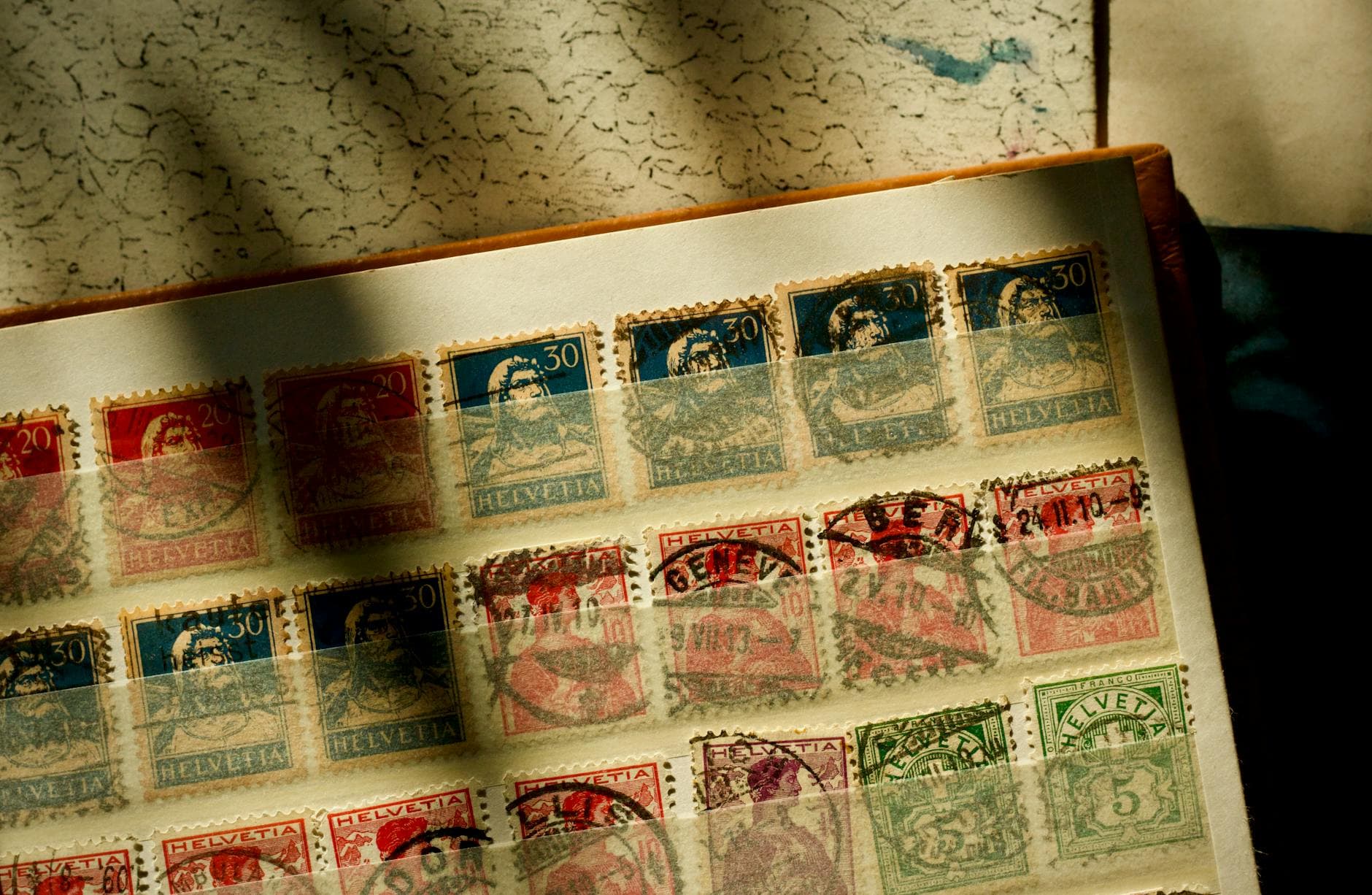 Notion AI vs Taskade: One Is a Swiss Army Knife. The Other Is a Precision Scalpel. Most Founders Pick Wrong.